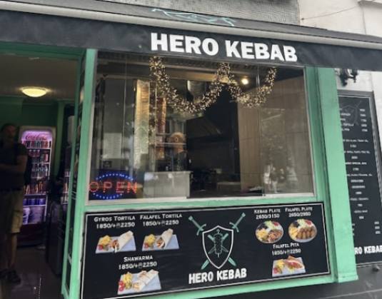 hari-kebab.jpeg Hari Kebab serves very good street food in Budapest