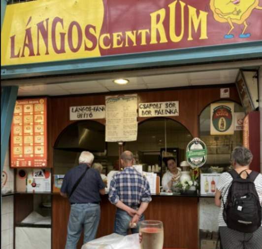 Lángos centRum is always busy